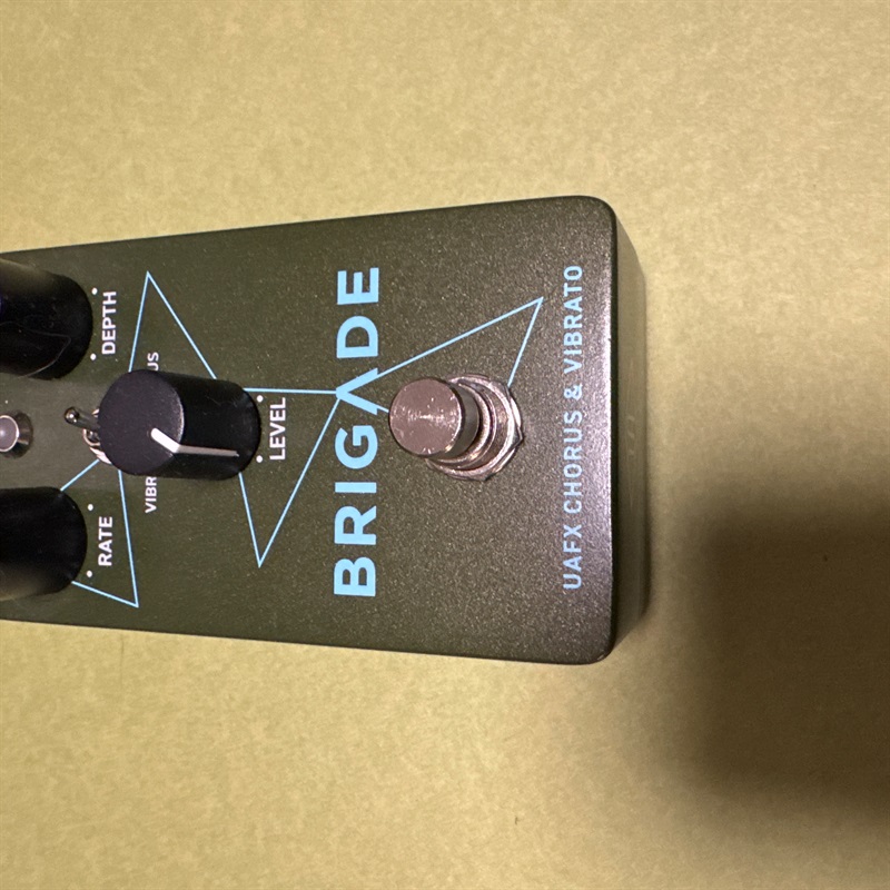 Universal Audio BRIGADE UAFX CHORUS & VIBRATOの画像